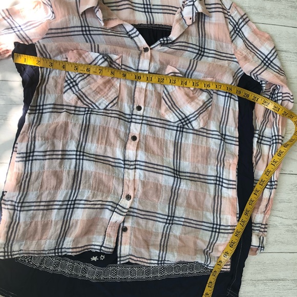Free People Behind The Funnel Pink Plaid Buttoned - Picture 10 of 16